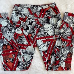 LuLaRoe leggings OS red white flowers one size